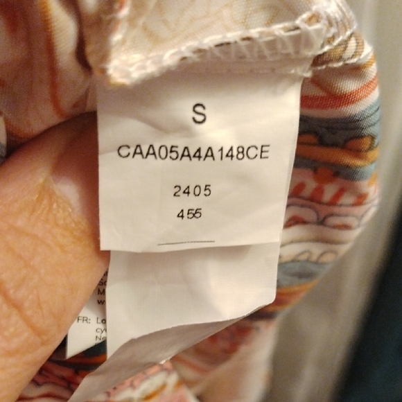 Elegant Paisley Print Dress - Picture 8 of 11